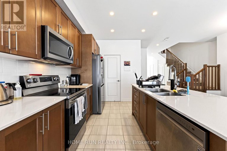 29361846/2071-allegrini-terrace/emerald-meadowstrailwest/ottawa/ontario/K2S2S1_12