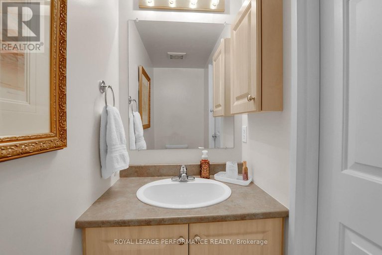 28124920/501-470-laurier-avenue-w/ottawa-centre/ottawa/ontario/K1R7W9_15