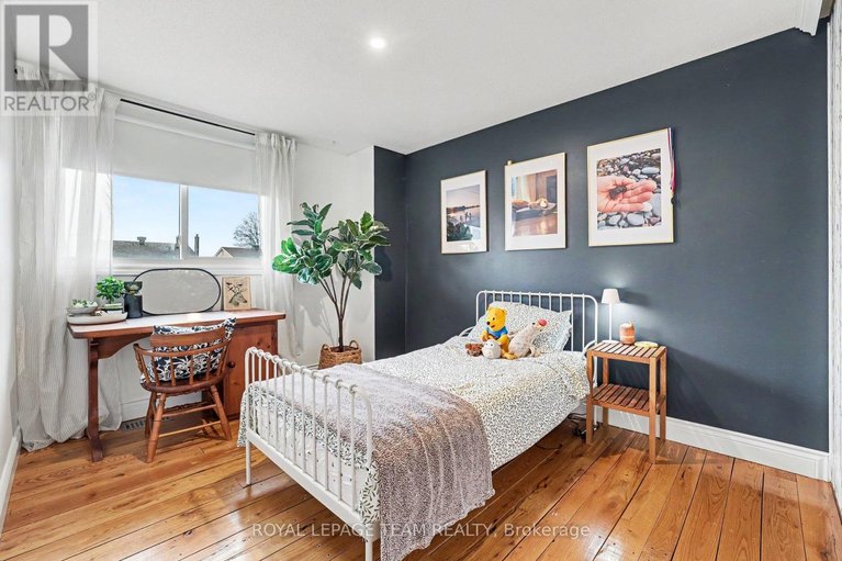 29671016/43-whelan-drive/pheasant-run/ottawa/ontario/K2J2A3_25