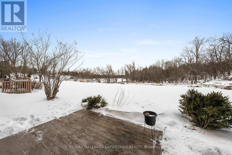 29347323/107-1-rosamond-street-e/almonte/mississippi-mills/ontario/K0A1A0_24