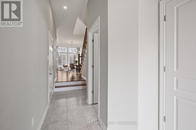 29644662/534-stargazer-crescent/riverside-southgloucester-glen/ottawa/ontario/K4M0H2_4