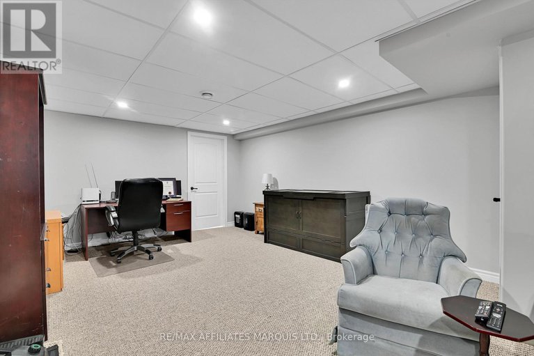 29281457/6574-adrian-court/south-glengarry-charlottenburgh-twp/south-glengarry/ontario/K6H7J1_25