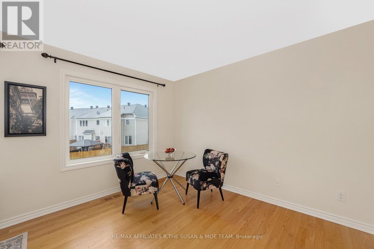 28578921/503-coldwater-crescent/emerald-meadowstrailwest/ottawa/ontario/K2M0J4_16