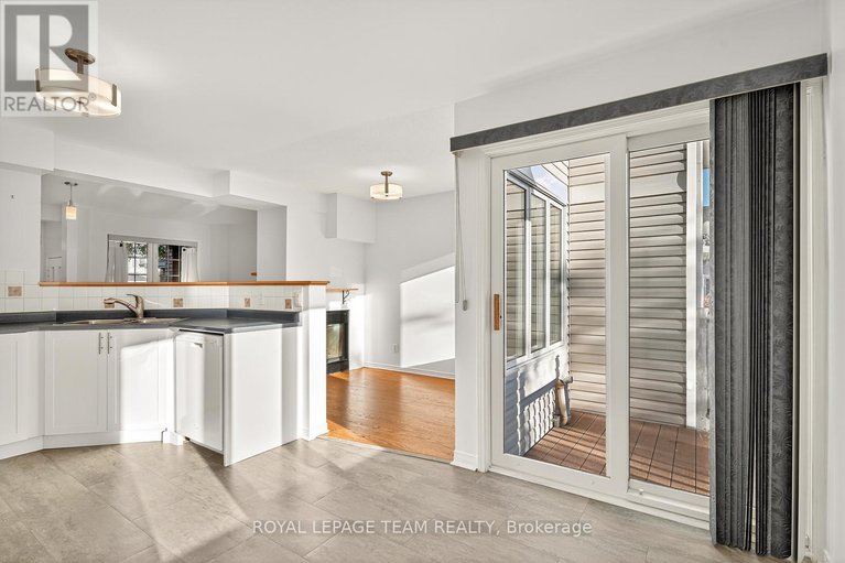 29190643/1431-lynx-crescent/fallingbrookpineridge/ottawa/ontario/K4A3Z1_11