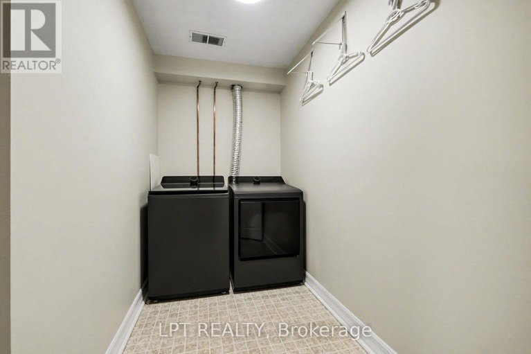 29665088/8297-nashdale-drive/osgoode-twp-north-of-reg-rd-6/ottawa/ontario/K0A2P0_30