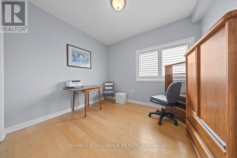 29439623/414-141-potts-private/notting-hillsummerside/ottawa/ontario/K4A0X9_24