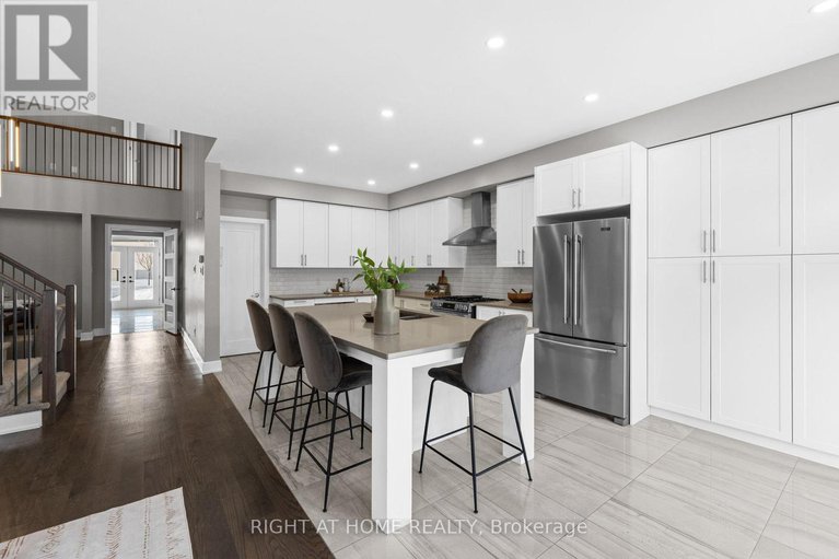 29398268/424-golden-springs-drive/riverside-southgloucester-glen/ottawa/ontario/K4M0B9_13