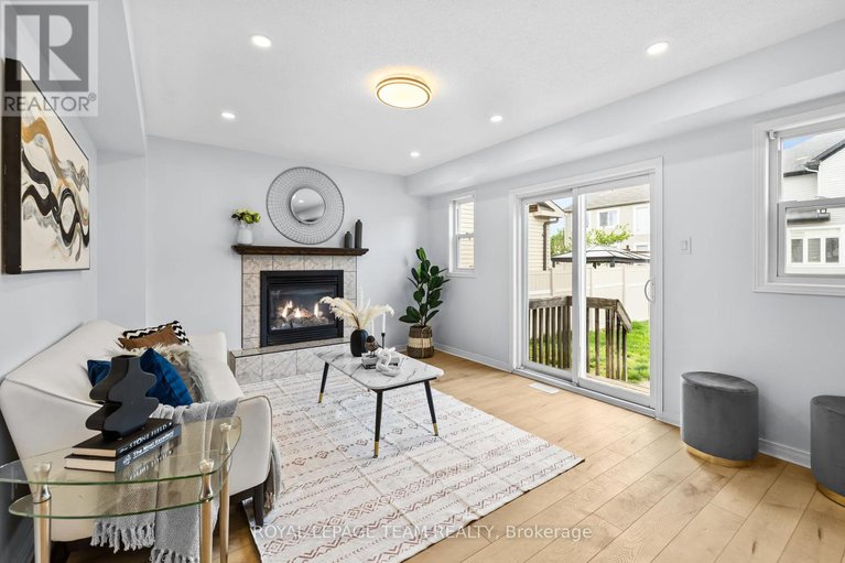 28688336/381-moffatt-pond-court/cedargrovefraserdale/ottawa/ontario/K2J0C9_5