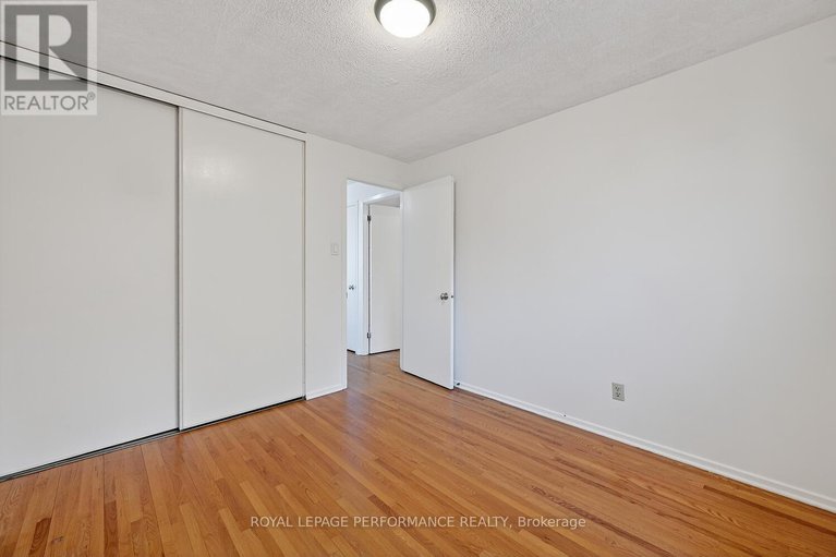 29046613/19-ancroft-court/tanglewood/ottawa/ontario/K2G4A5_25