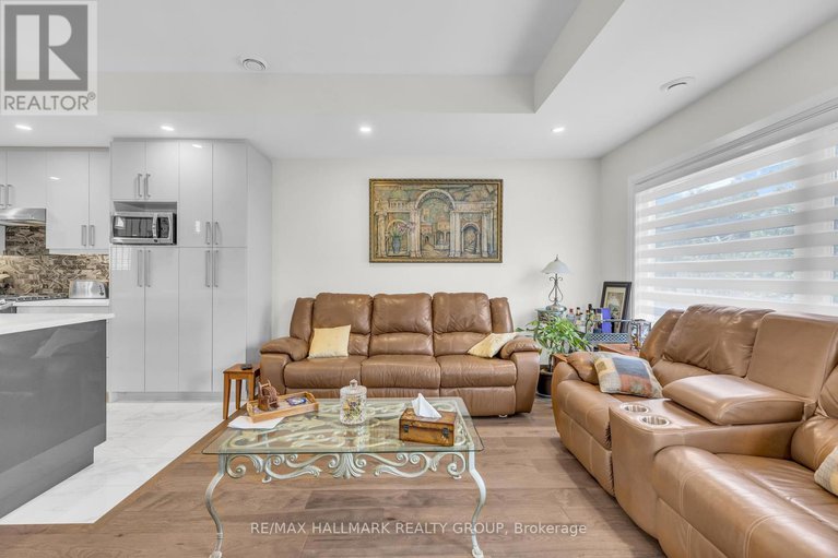 28617521/165-longpre-street/vanier/ottawa/ontario/K1L7J5_15
