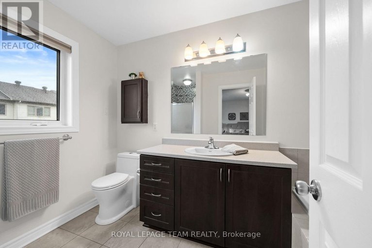 29621375/766-paul-metivier-drive/strandherd/ottawa/ontario/K2J3G4_27