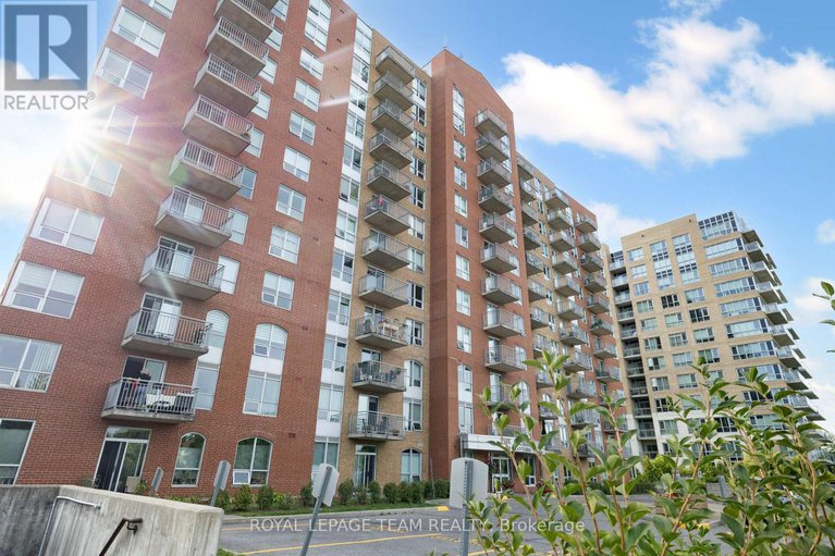 28873620/901-120-grant-carman-drive/borden-farmstewart-farmcarleton-heightsparkwood-hills/ottawa/ontario/K2E1C8_1