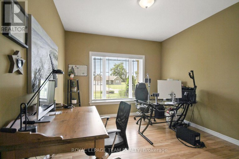 28794333/2539-kearns-way/osgoode-twp-north-of-reg-rd-6/ottawa/ontario/K4P1R9_28