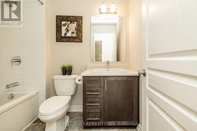 28498335/182-poplin-street/riverside-southgloucester-glen/ottawa/ontario/K4M0G9_44