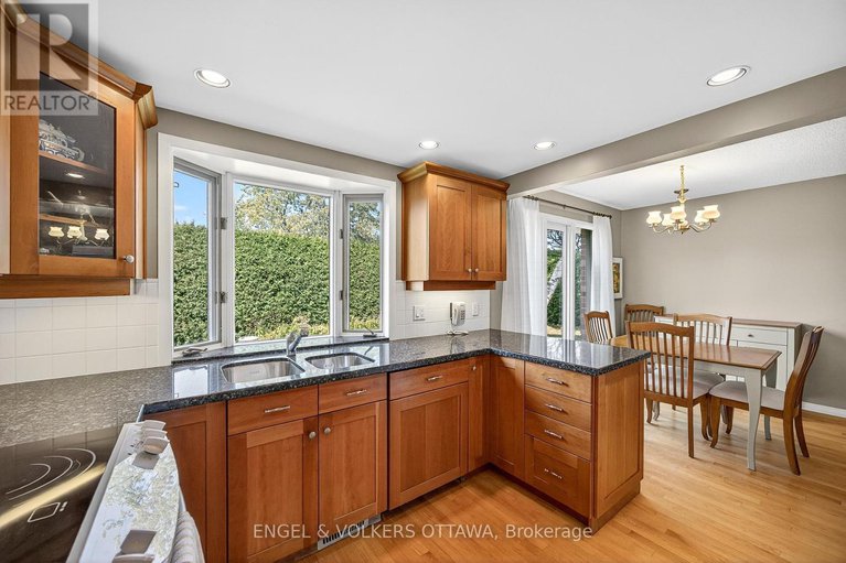 28865549/29-milne-crescent/beaverbrook/ottawa/ontario/K2K1H7_19