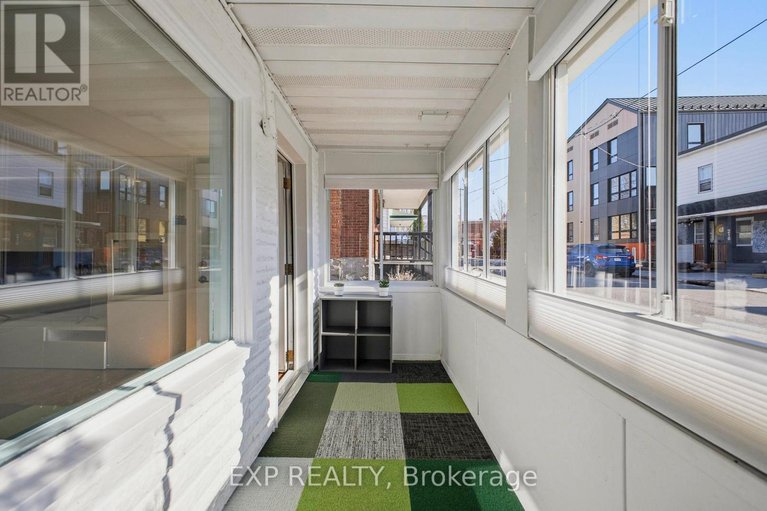 29640321/203-carruthers-avenue/hintonburg/ottawa/ontario/K1Y1N6_12