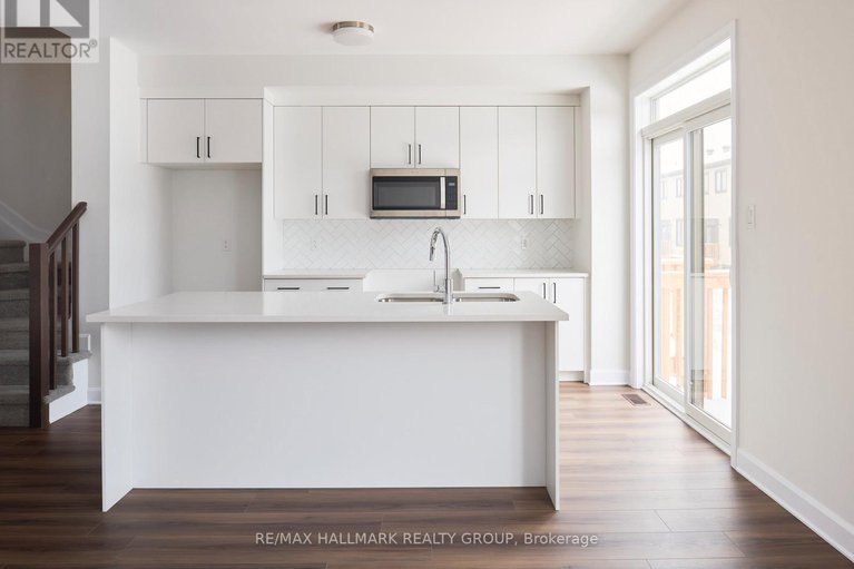 29406520/578-roundhouse-crescent/stittsville-south/ottawa/ontario/K2S1K4_8