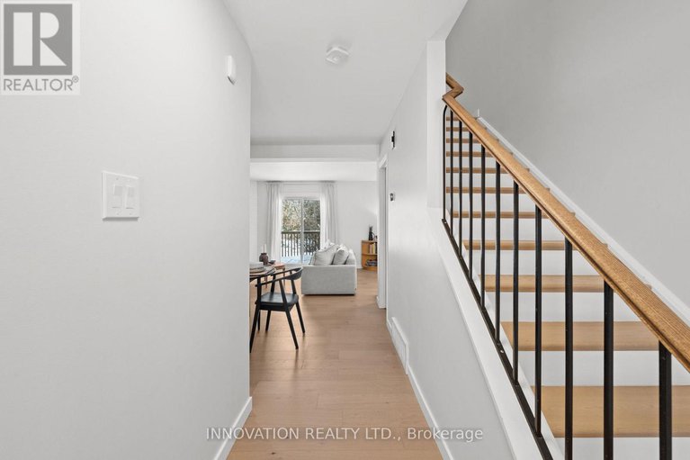 29357577/30-458-sandhamn-private/hunt-club-parkgreenboro/ottawa/ontario/K1T2Z3_5