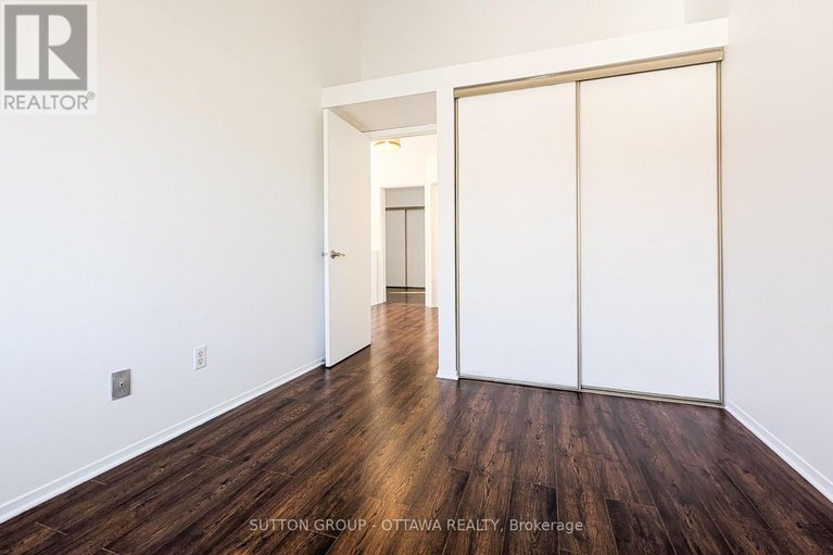 29050097/267-bruyere-street/lower-town/ottawa/ontario/K1N5E5_20