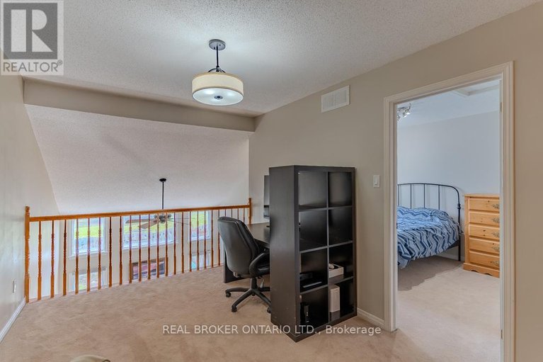 29676126/15-calaveras-avenue-s/longfields/ottawa/ontario/K2J4Z8_20