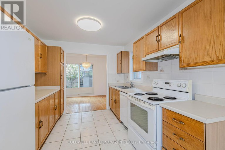 28624052/2833-mozart-court/emerald-woodssawmill-creek/ottawa/ontario/K1T2P6_15