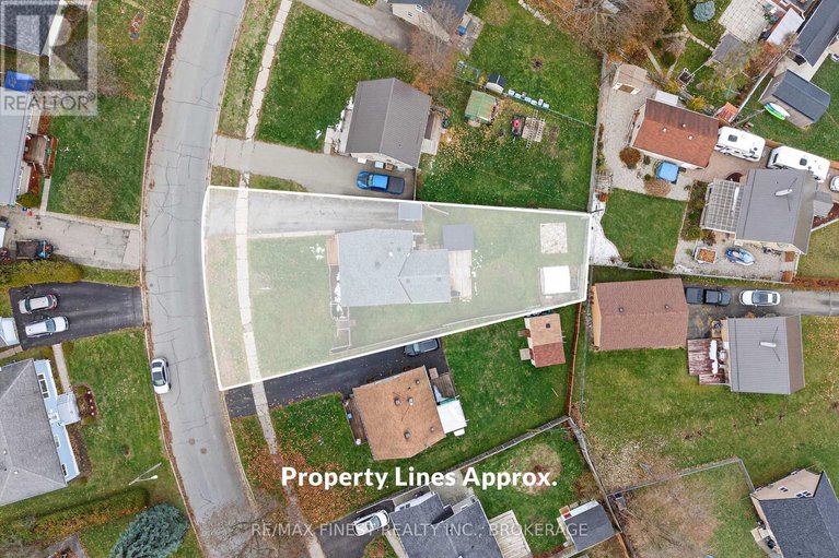 29253949/105-salisbury-avenue/brockville/brockville/ontario/K6V2T6_31