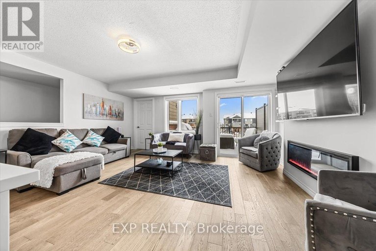 29565531/704-lapland-private/emerald-meadowstrailwest/ottawa/ontario/K2V0S4_8