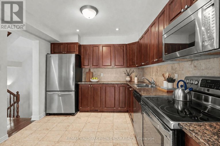 29596247/317-ravenswood-way/avalon-east/ottawa/ontario/K4A0R9_5