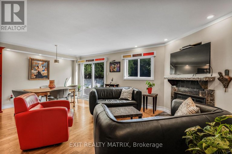 29646951/1401-bortolotti-crescent/pineview/ottawa/ontario/K1B5C1_16