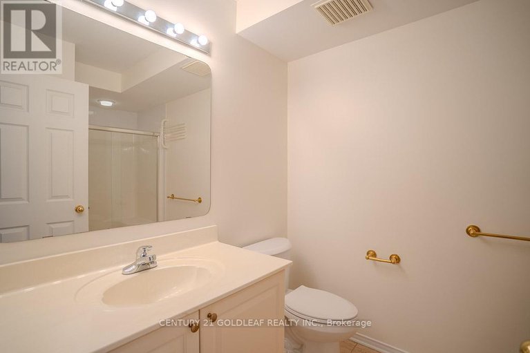 29137648/4-schoolhouse-private/lindenlea/ottawa/ontario/K1M2J5_30