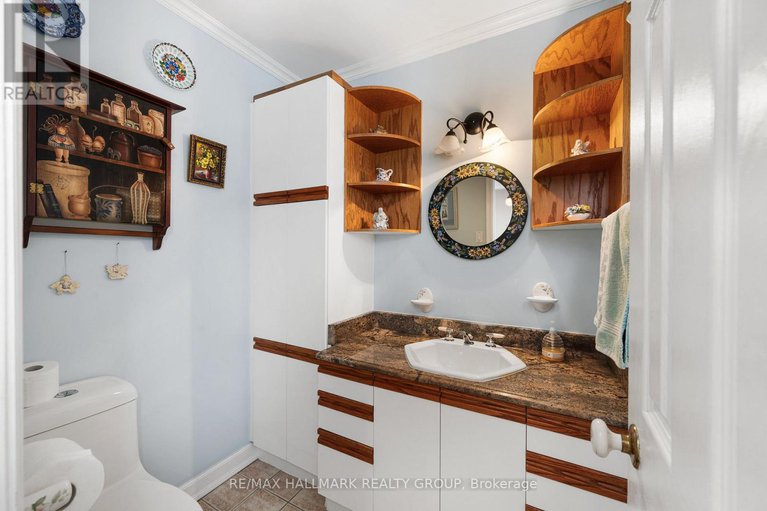 29434768/1177-st-moritz-crescent-n/convent-glen-north/ottawa/ontario/K1C2B2_23