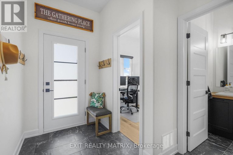 29640036/1200-montblanc-crescent/embrun/russell/ontario/K0A1W0_3