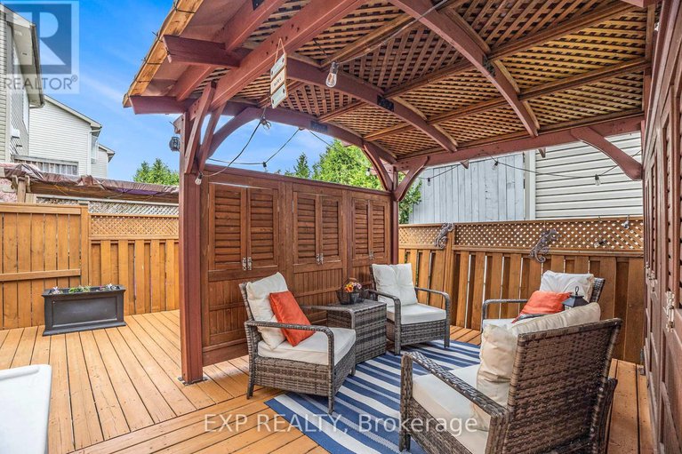 28538043/215-parkrose/chatelaine-village/ottawa/ontario/K4A0N8_20