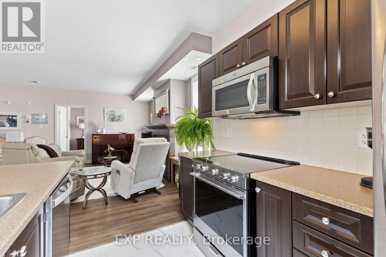28736852/304-100-montblanc-private/convent-glen-north/ottawa/ontario/K1C0B2_18