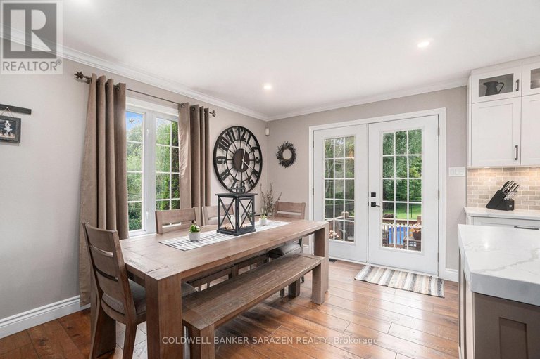 28589212/8289-rodney-farm-drive/osgoode-twp-north-of-reg-rd-6/ottawa/ontario/K0A2P0_12