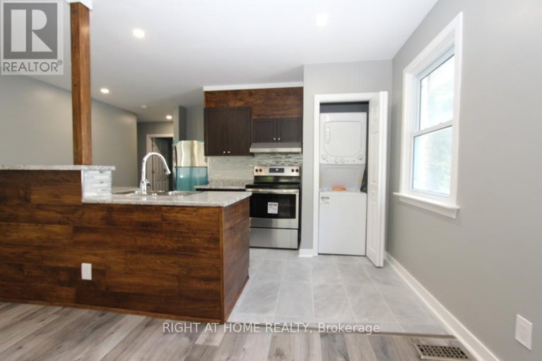 28622547/2216-prospect-avenue/alta-vista/ottawa/ontario/K1H7G3_11