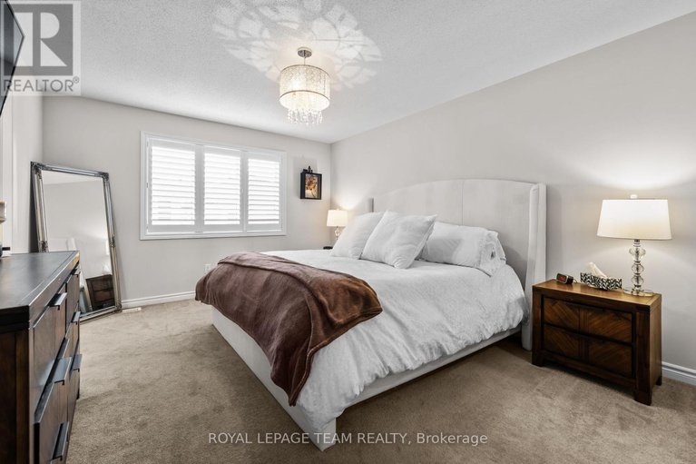 28512161/1135-apolune-street/half-moon-bay/ottawa/ontario/K2J6N8_21