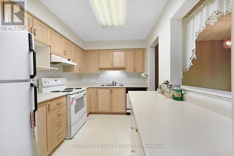 29144869/6-sunnybrooke-drive/emerald-meadowstrailwest/ottawa/ontario/K2M2P3_8