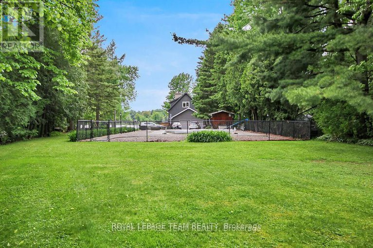 28565306/3758-mapleshore-drive/north-grenville-twp-kemptville-east/north-grenville/ontario/K0G1J0_5