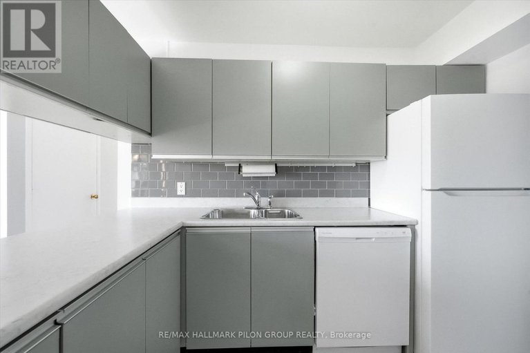 29575080/206-316-savard-avenue/vanier/ottawa/ontario/K1L7S2_7