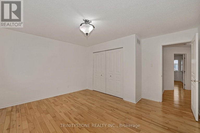 29259564/145-arrowwood-drive/stittsville-south/ottawa/ontario/K2S2G3_28