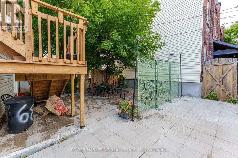 28629515/684-bronson-avenue/west-centre-town/ottawa/ontario/K1S4E9_4