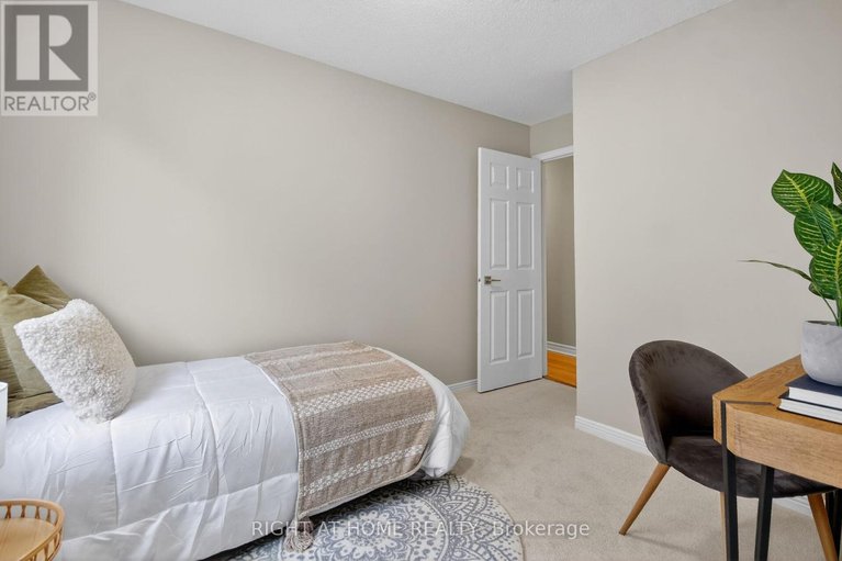 29474231/30-randall-james-drive/stittsville-central/ottawa/ontario/K2S1M4_27