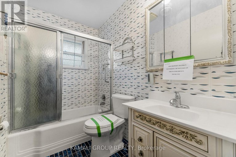 29087662/683-courtenay-avenue/laurentianview/ottawa/ontario/K2A3B8_21