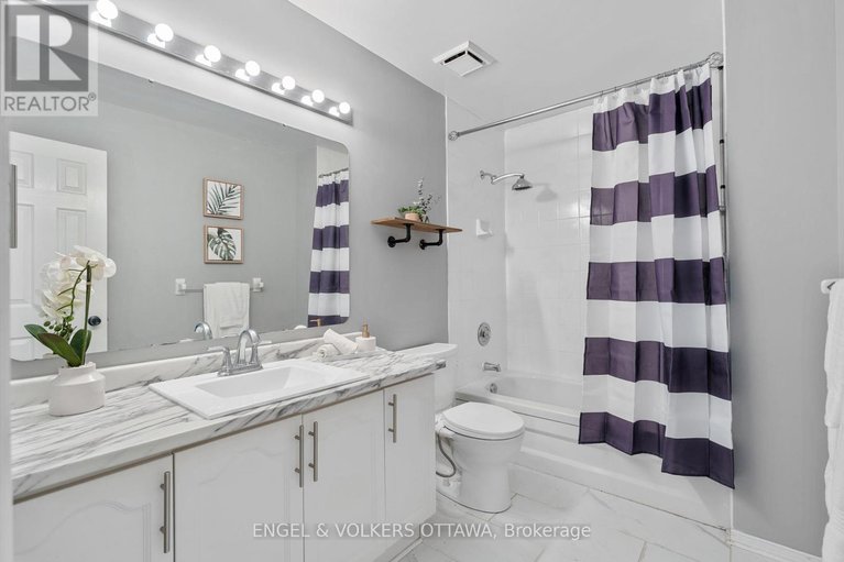 28419048/92-markland-crescent/barrhaven-east/ottawa/ontario/K2G5Z7_33