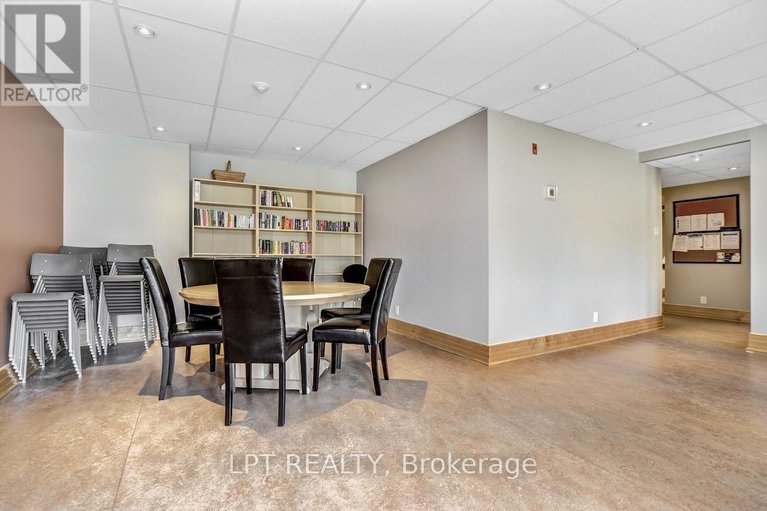 28929558/102-205-bolton-street/lower-townbyward-market/ottawa/ontario/K1N1K7_43