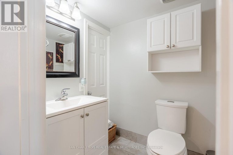 28596144/5616-akins-road-nw/btwn-franktown-rd-fallowfield-rd/ottawa/ontario/K2S1B8_23