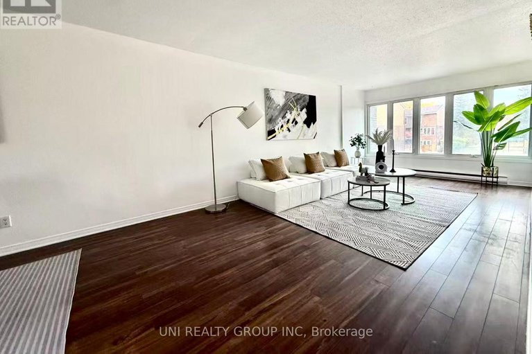 29032886/2064-eric-crescent/pineview/ottawa/ontario/K1B4P4_4