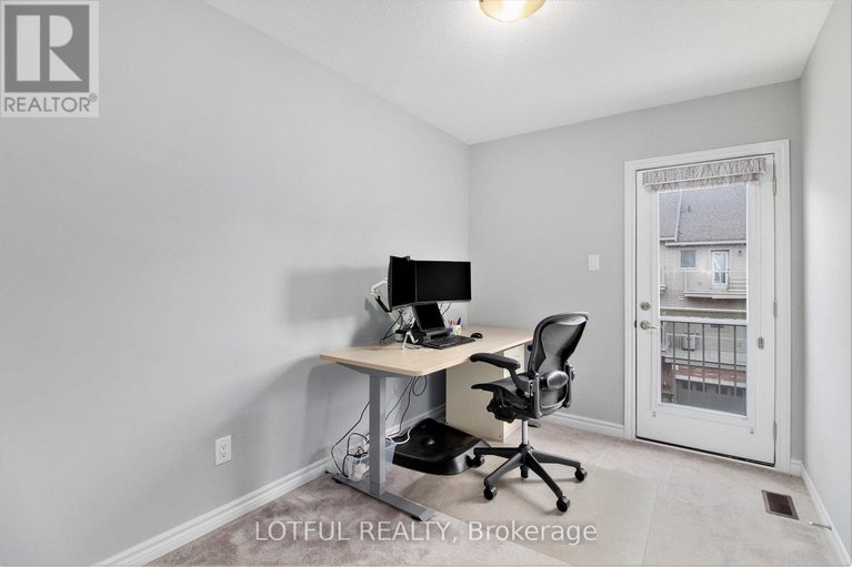28406449/122-matador-private/carson-meadows/ottawa/ontario/K1K2V7_21