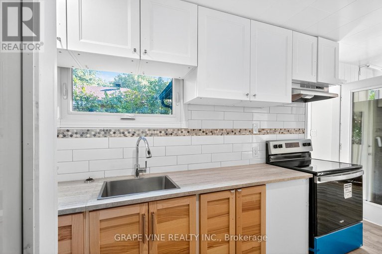 28789464/125-hunter-crescent/constance-bay/ottawa/ontario/K0A3M0_9